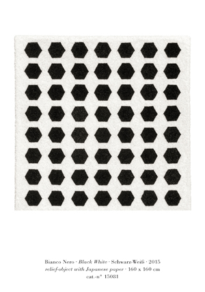 Lore Bert: Schwarz-Weiß